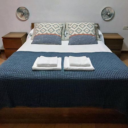 Apartamentos San Salvador Parking Gratis Mérida Kültér fotó