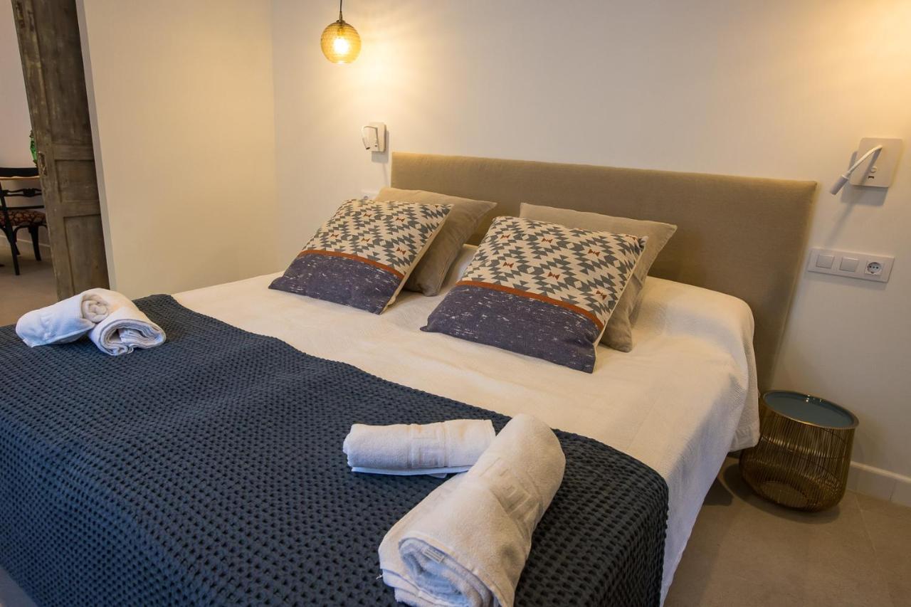 Apartamentos San Salvador Parking Gratis Mérida Kültér fotó