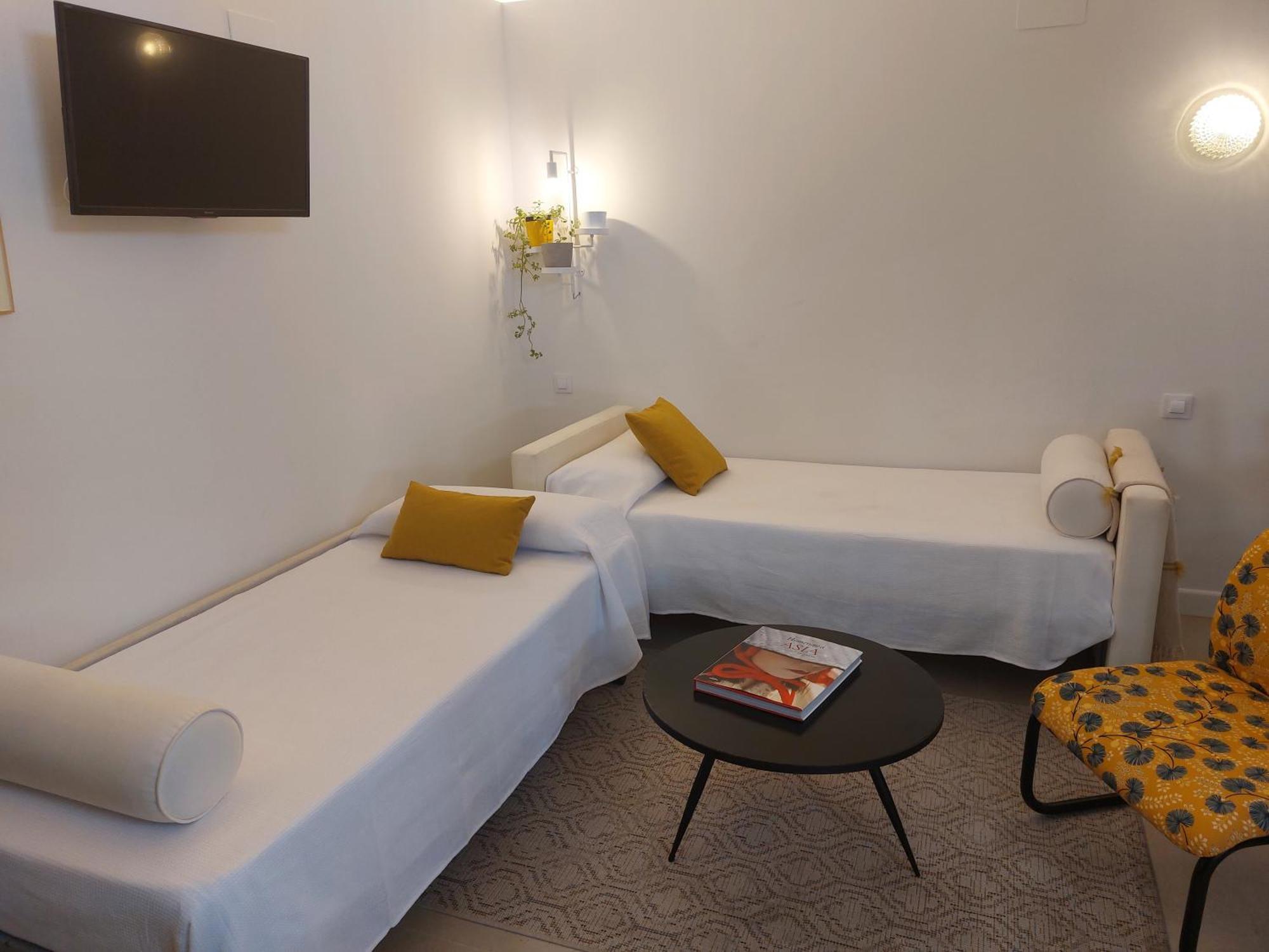 Apartamentos San Salvador Parking Gratis Mérida Kültér fotó