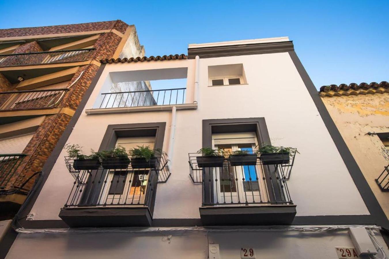 Apartamentos San Salvador Parking Gratis Mérida Kültér fotó